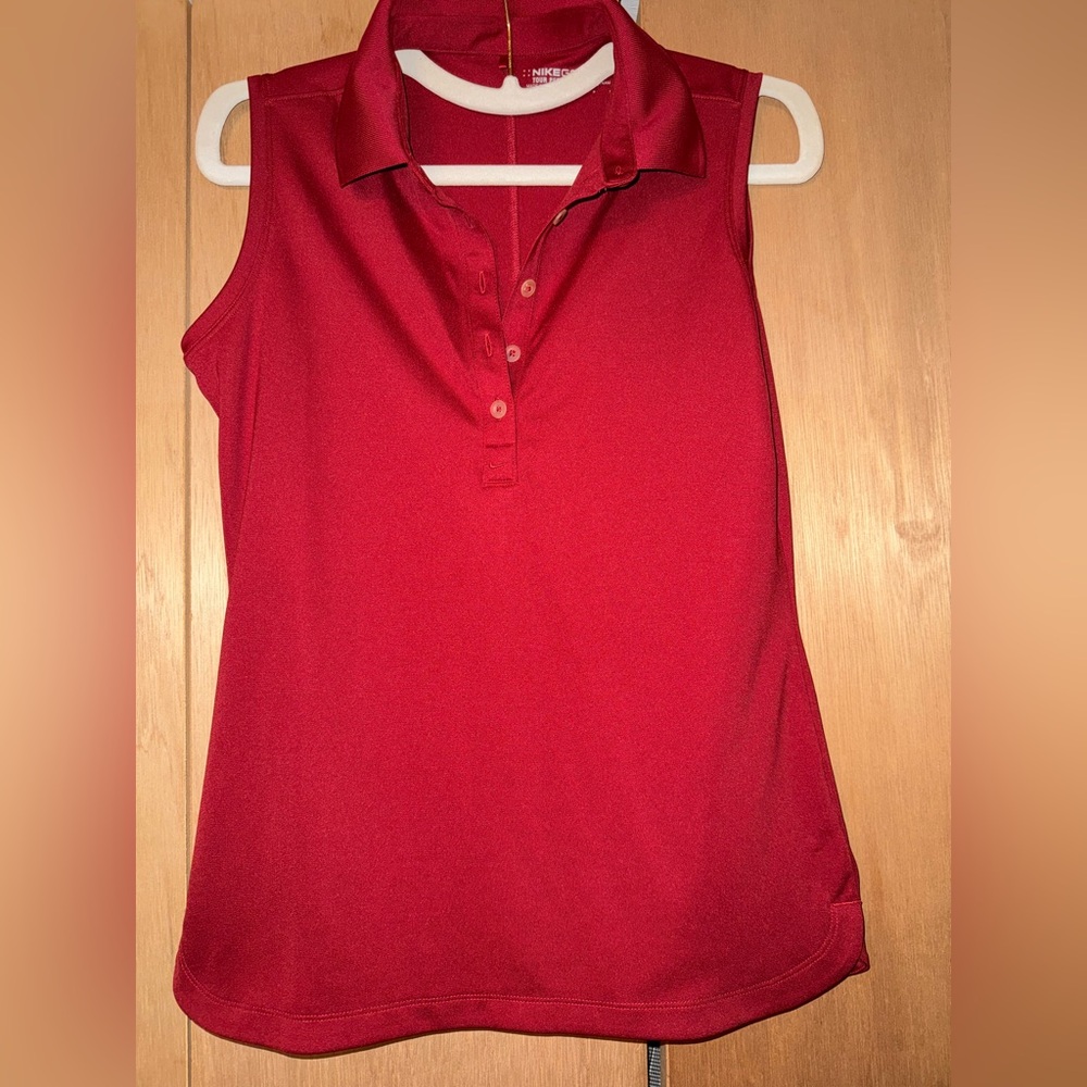 Nike Golf Tour Performance Sleeveless Top